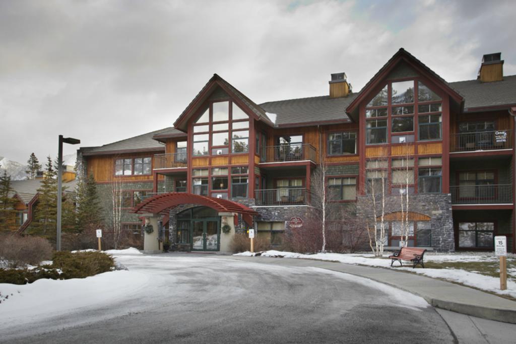Platinum Suites Resort - Vacation Rentals Canmore Esterno foto