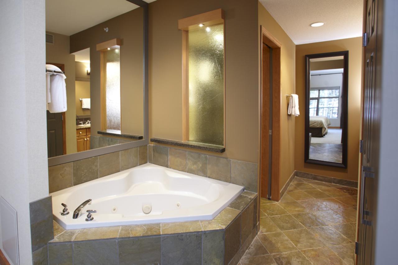 Platinum Suites Resort - Vacation Rentals Canmore Esterno foto